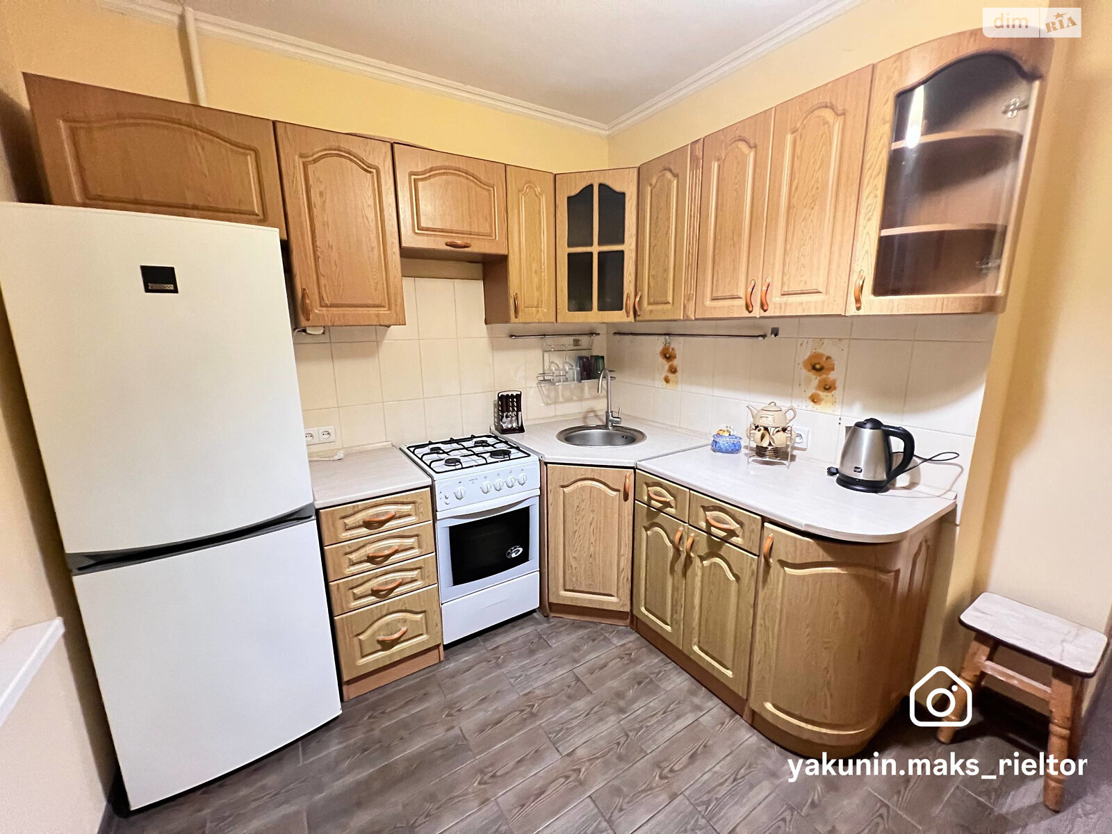 Продажа однокомнатной квартиры в Днепре, на мас. Тополь-1 18 Корпус 2, район Тополь-1 фото 1 Продажа однокомнатной квартиры в Днепре, на мас. Тополь-1 18 Корпус 2, район Тополь-1 фото 1