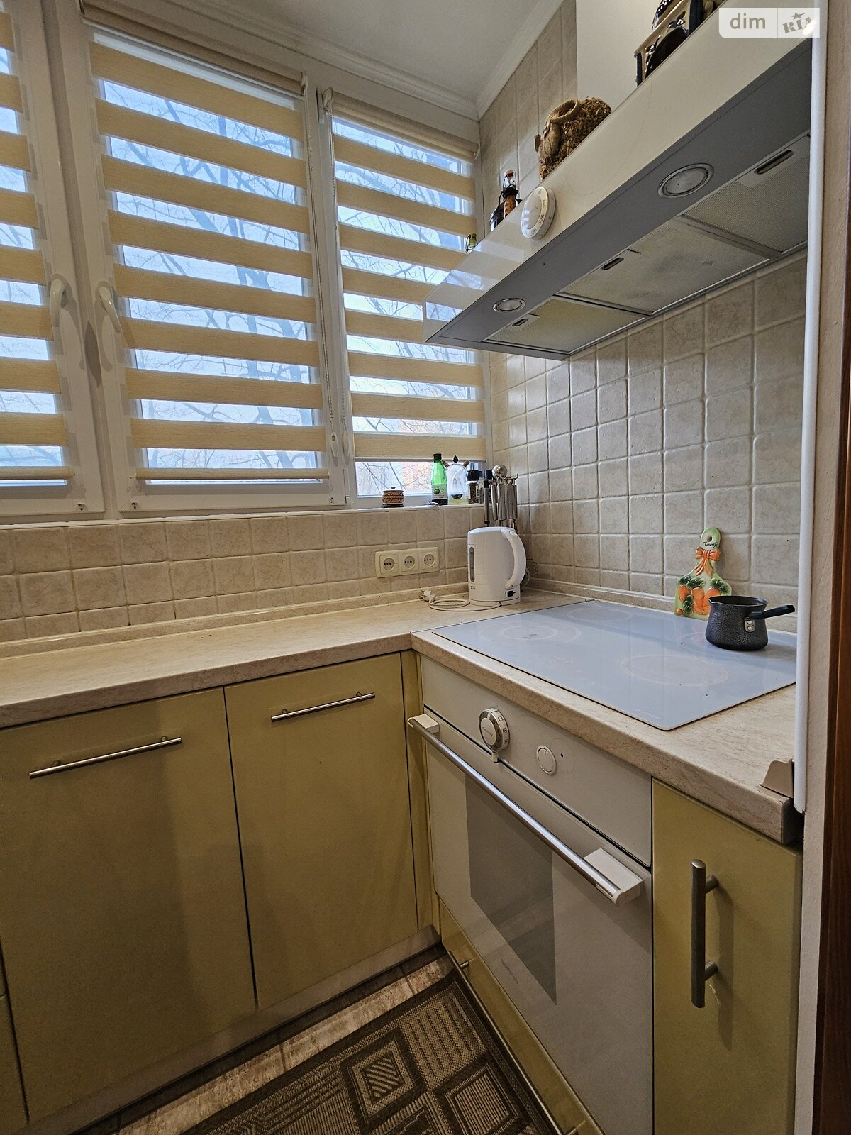 Продажа трехкомнатной квартиры в Днепре, на мас. Тополь-1 56, район Тополь-1 фото 1 Продажа трехкомнатной квартиры в Днепре, на мас. Тополь-1 56, район Тополь-1 фото 1