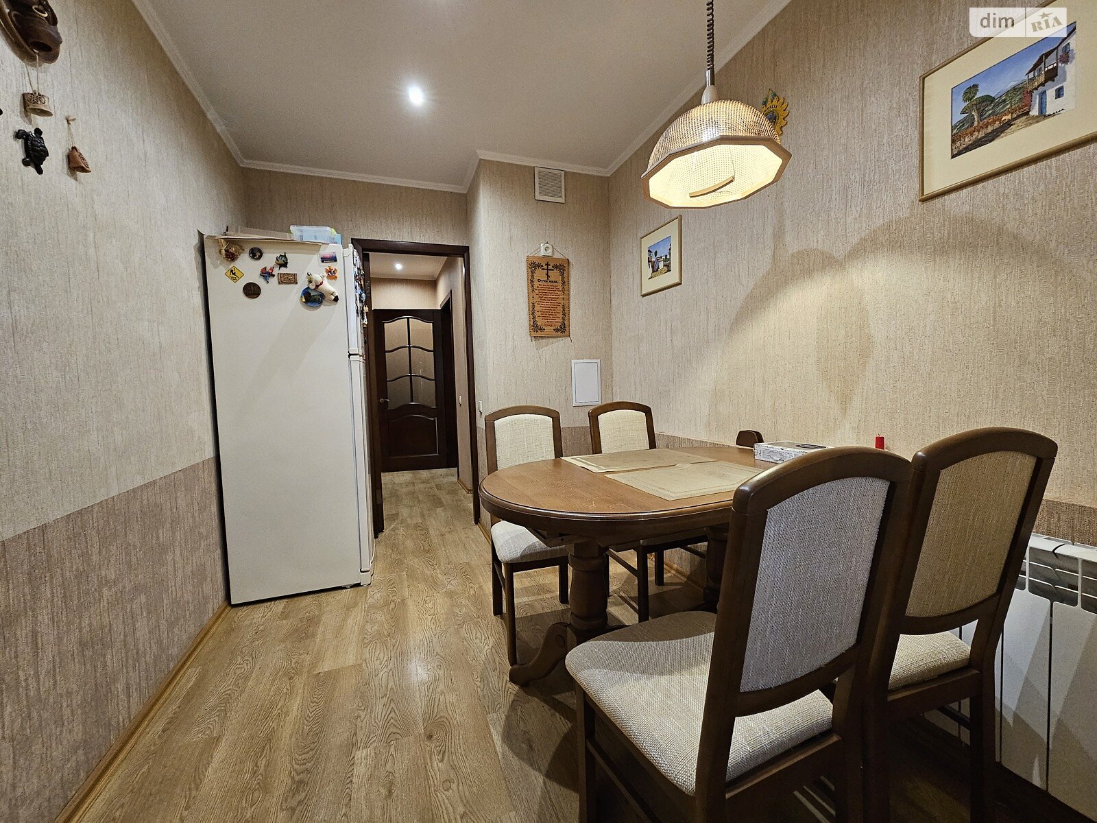 Продажа трехкомнатной квартиры в Днепре, на мас. Тополь-1 56, район Тополь-1 фото 1 Продажа трехкомнатной квартиры в Днепре, на мас. Тополь-1 56, район Тополь-1 фото 1