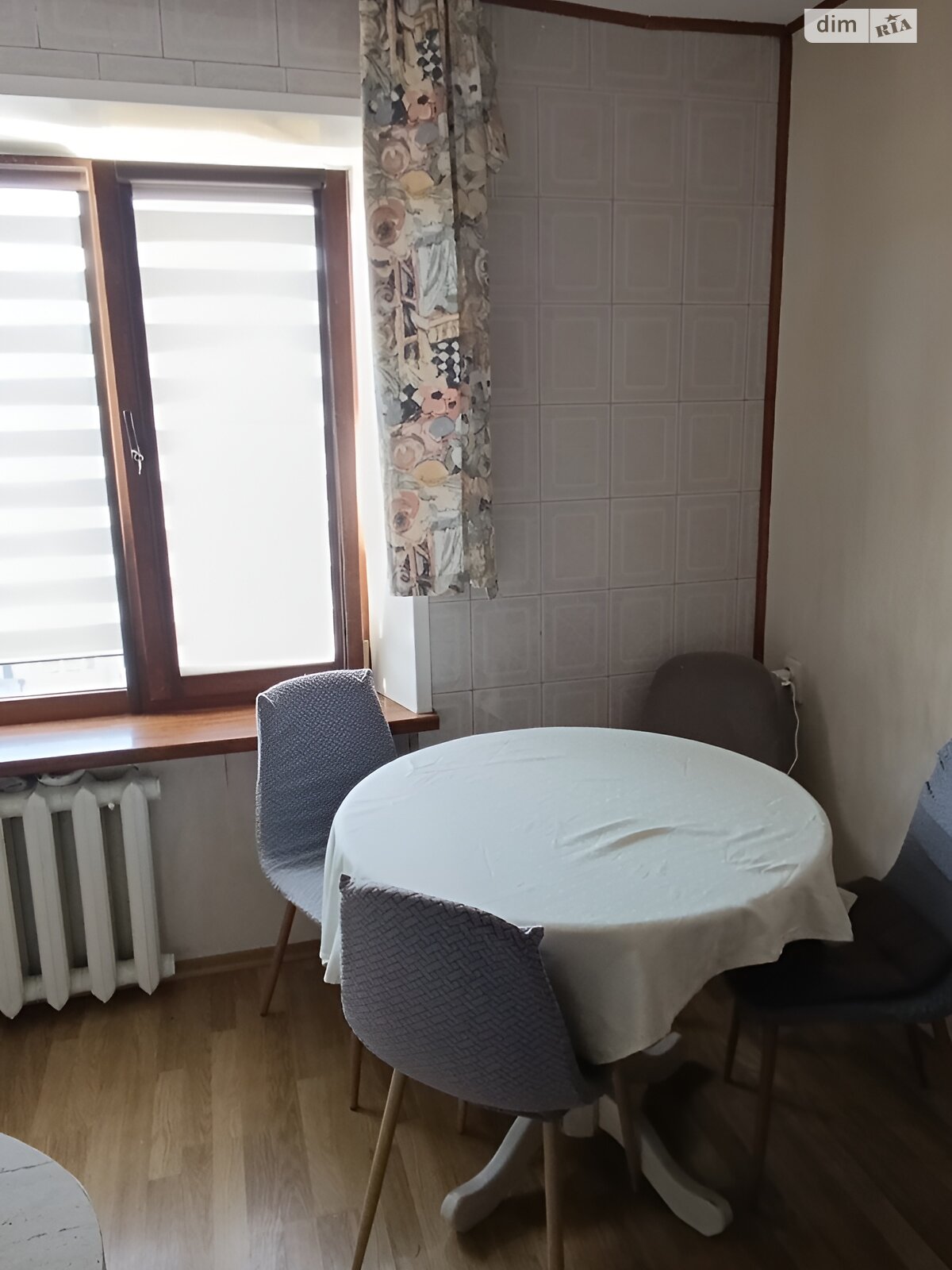 Продажа трехкомнатной квартиры в Днепре, на мас. Тополь-1 3, район Тополь-1 фото 1 Продажа трехкомнатной квартиры в Днепре, на мас. Тополь-1 3, район Тополь-1 фото 1