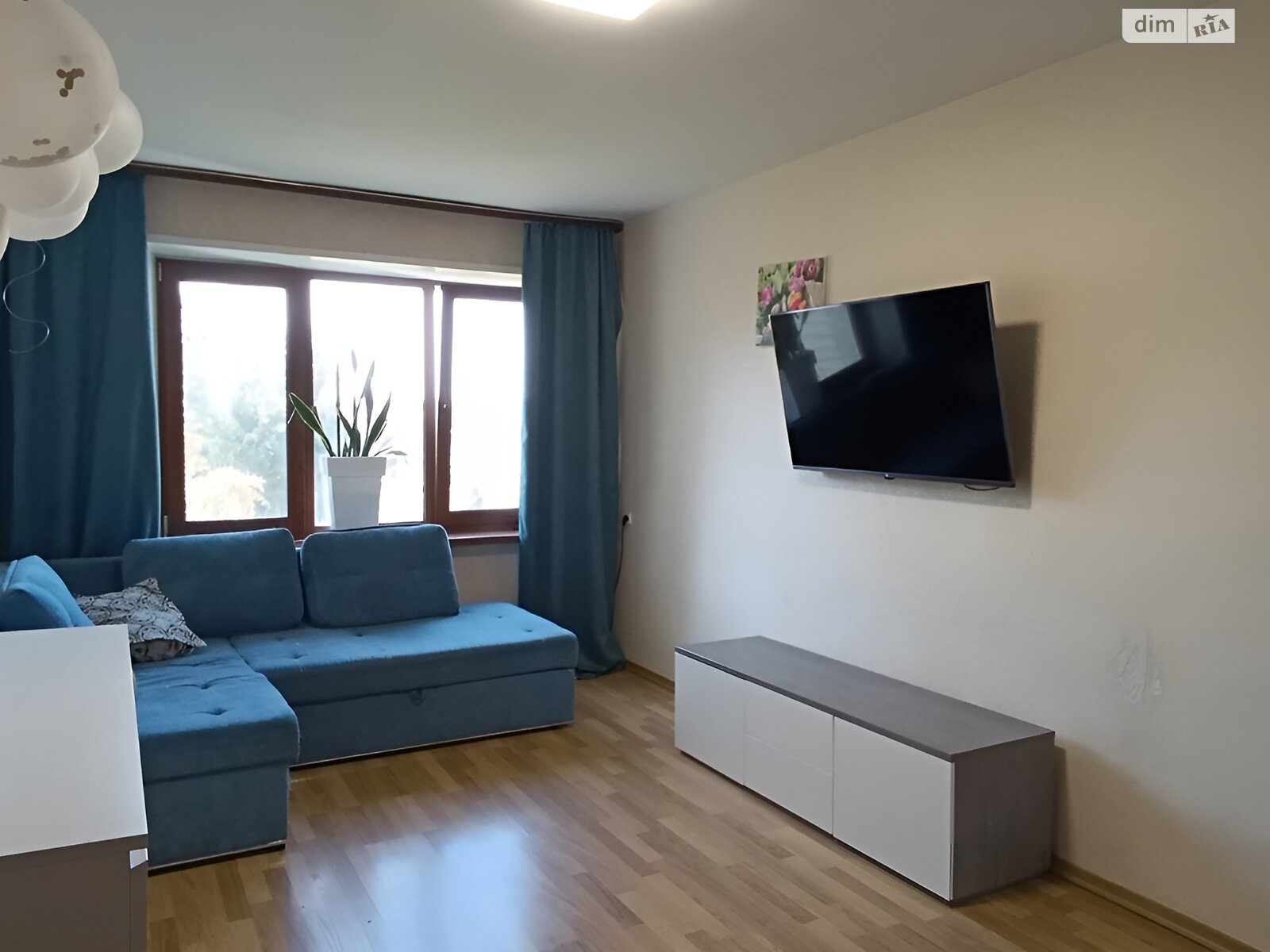 Продажа трехкомнатной квартиры в Днепре, на мас. Тополь-1 3, район Тополь-1 фото 1 Продажа трехкомнатной квартиры в Днепре, на мас. Тополь-1 3, район Тополь-1 фото 1