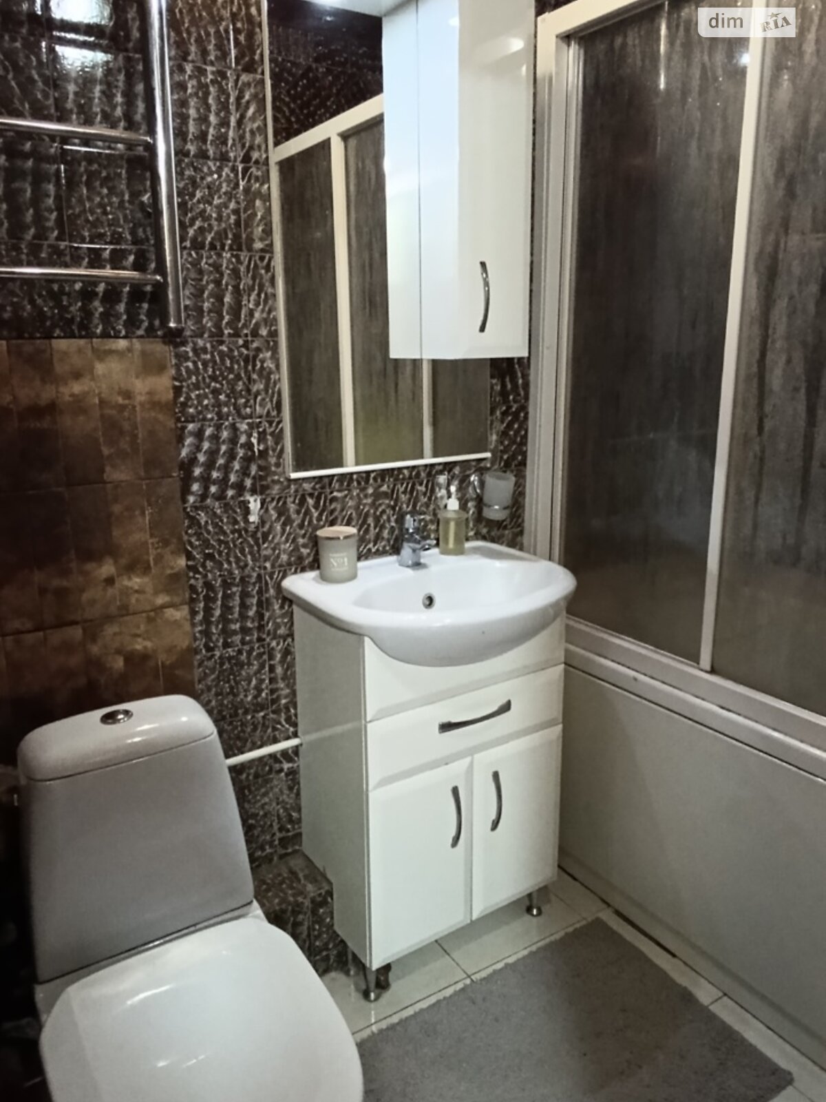 Продажа трехкомнатной квартиры в Днепре, на мас. Тополь-1 3, район Тополь-1 фото 1 Продажа трехкомнатной квартиры в Днепре, на мас. Тополь-1 3, район Тополь-1 фото 1