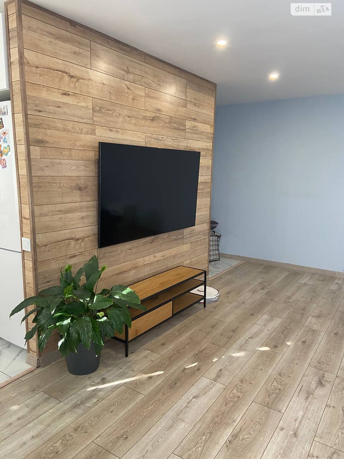 Продажа двухкомнатной квартиры в Днепре, на мас. Тополь-1 8, район Тополь-1 фото 1 Продажа двухкомнатной квартиры в Днепре, на мас. Тополь-1 8, район Тополь-1 фото 1
