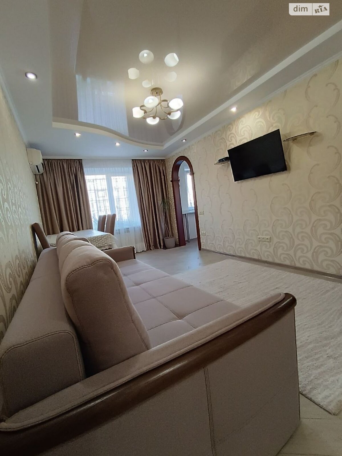 Продажа трехкомнатной квартиры в Днепре, на мас. Тополь-1 13, район Тополь-1 фото 1 Продажа трехкомнатной квартиры в Днепре, на мас. Тополь-1 13, район Тополь-1 фото 1