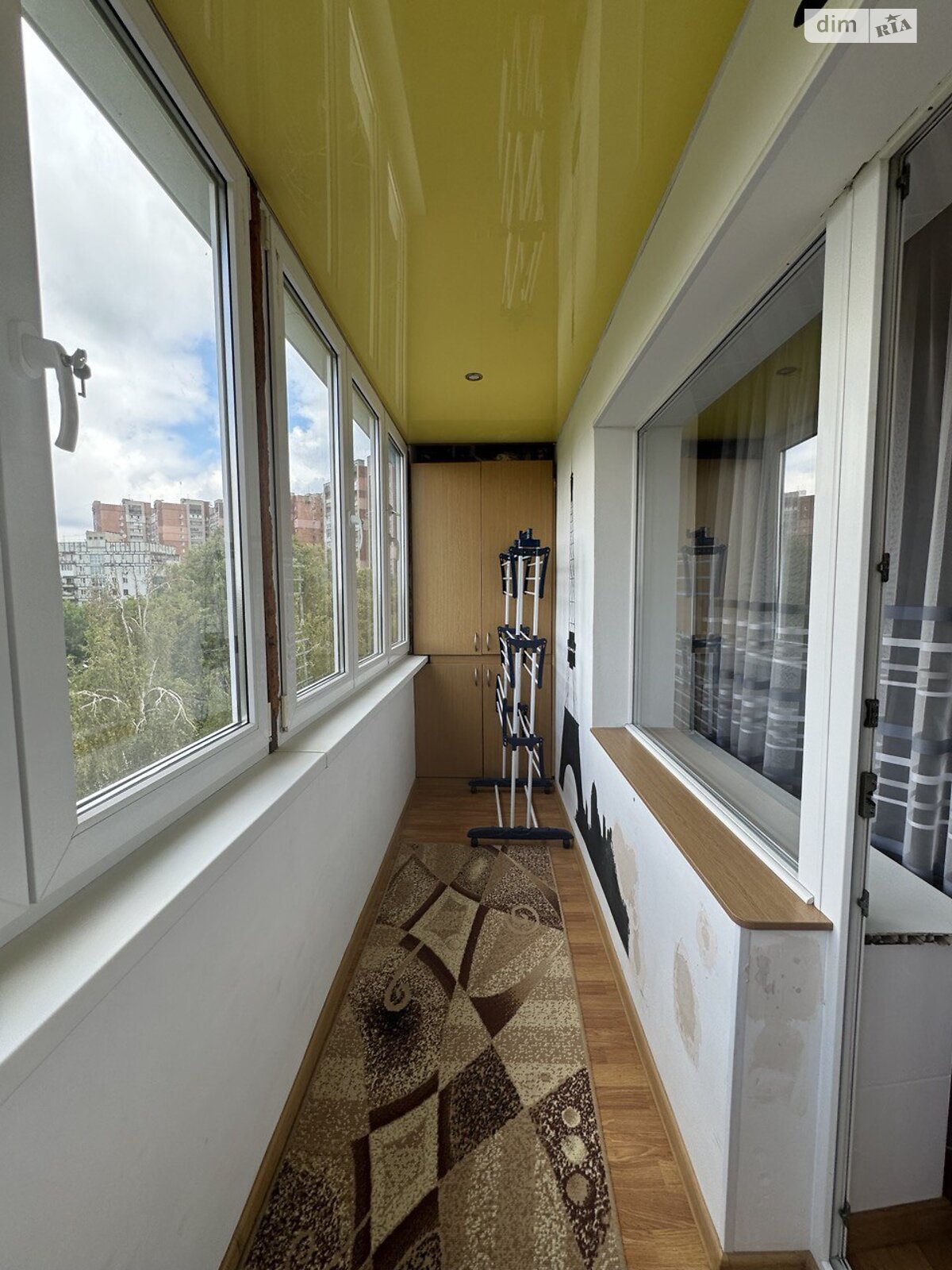 Продаж трикімнатної квартири в Дніпрі, на мас. Тополя-1 13, район Тополя-1 фото 1