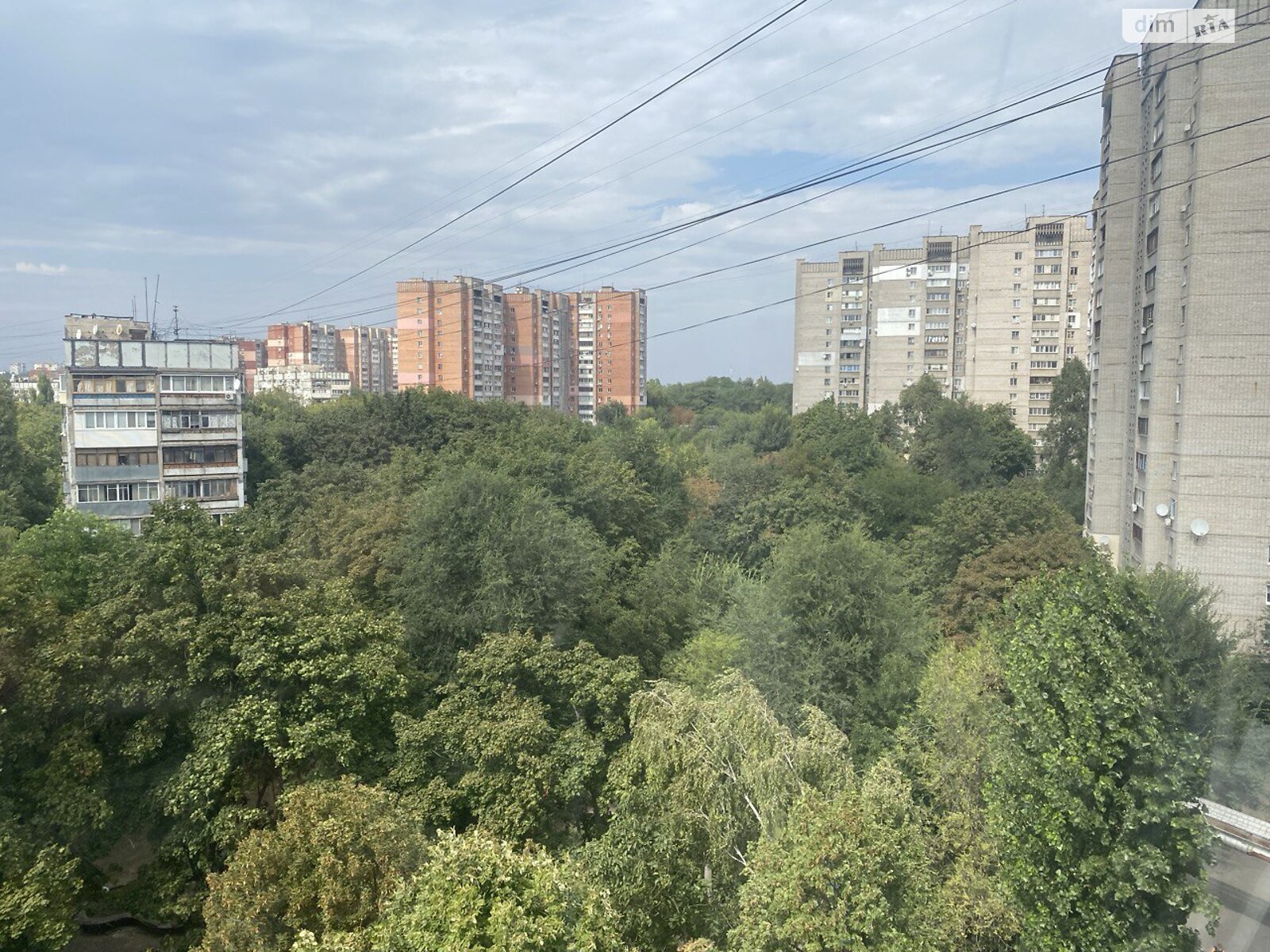 Продаж трикімнатної квартири в Дніпрі, на мас. Тополя-1 15, район Тополя-1 фото 1