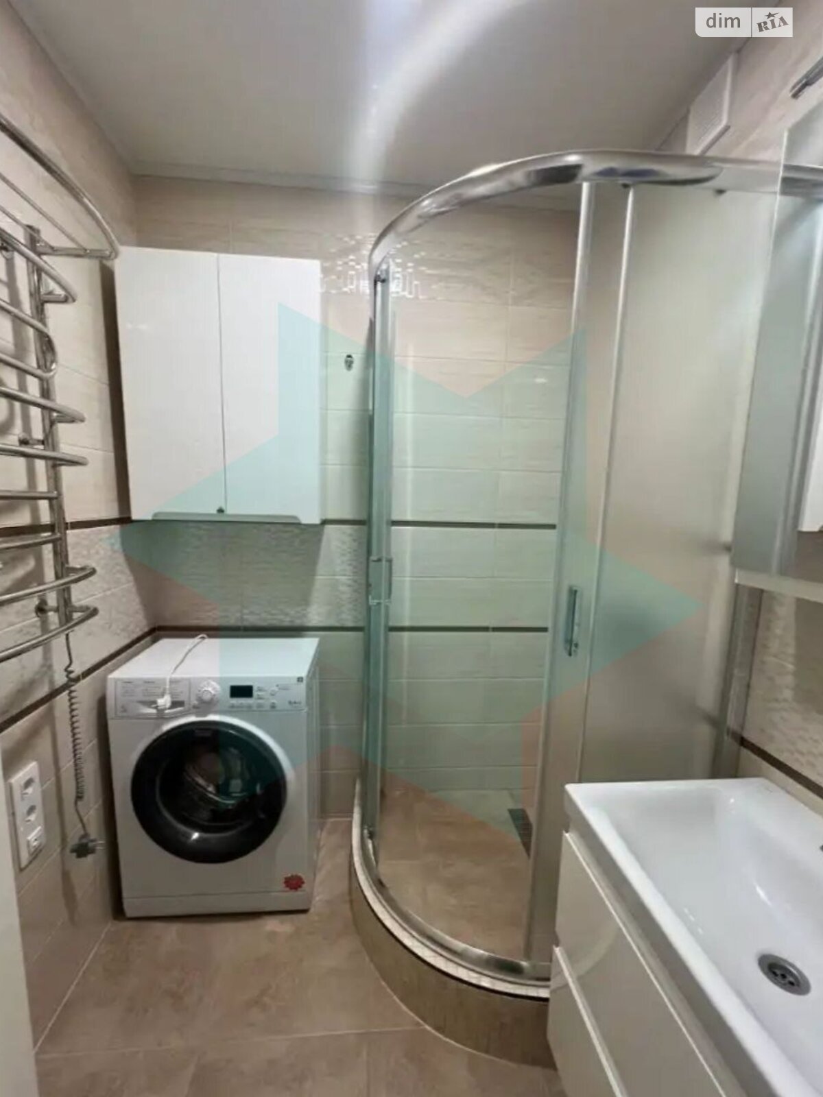 Продажа трехкомнатной квартиры в Днепре, на мас. Тополь-1 16, район Тополь-1 фото 1