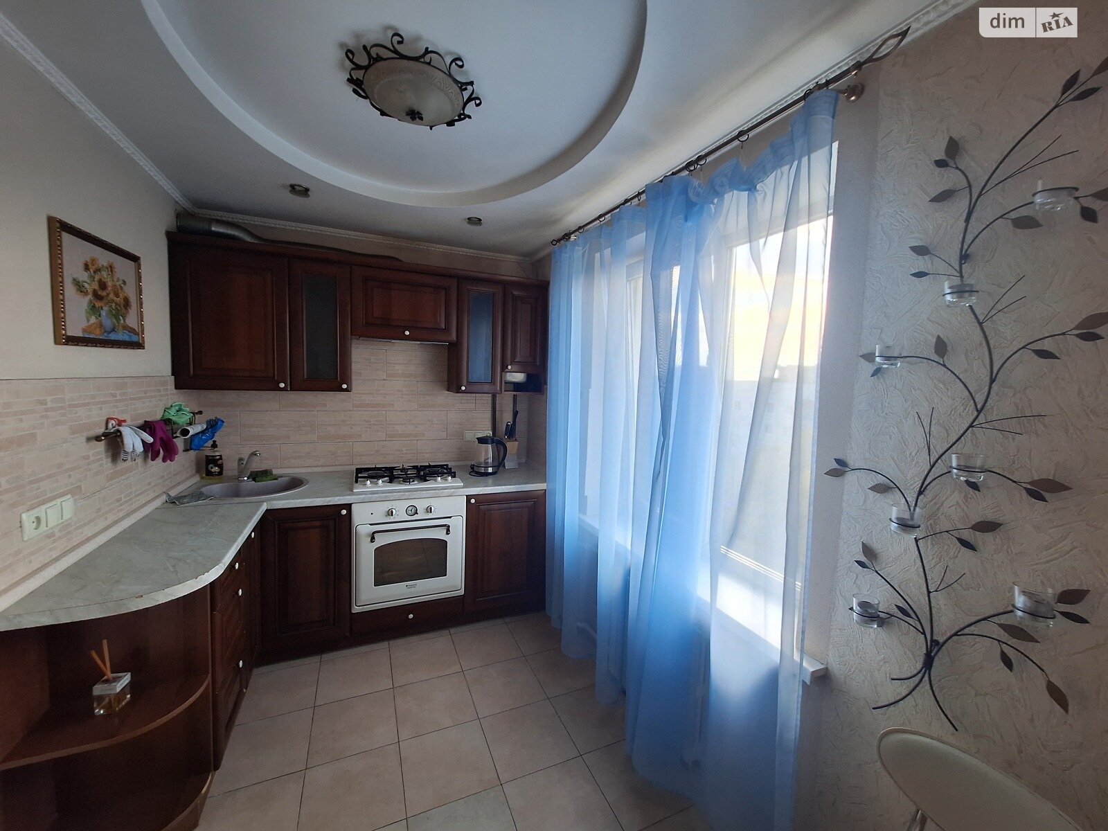 Продажа трехкомнатной квартиры в Днепре, на мас. Тополь-1, район Тополь-1 фото 1 Продажа трехкомнатной квартиры в Днепре, на мас. Тополь-1, район Тополь-1 фото 1