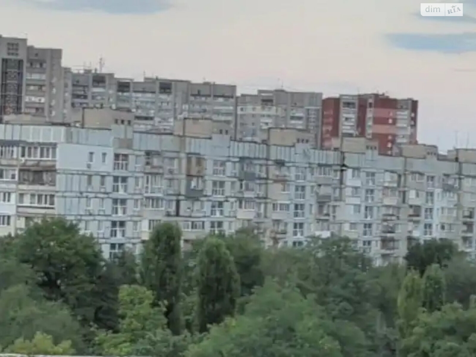 Продажа трехкомнатной квартиры в Днепре, на мас. Тополь-1 7, район Тополь-1 фото 1