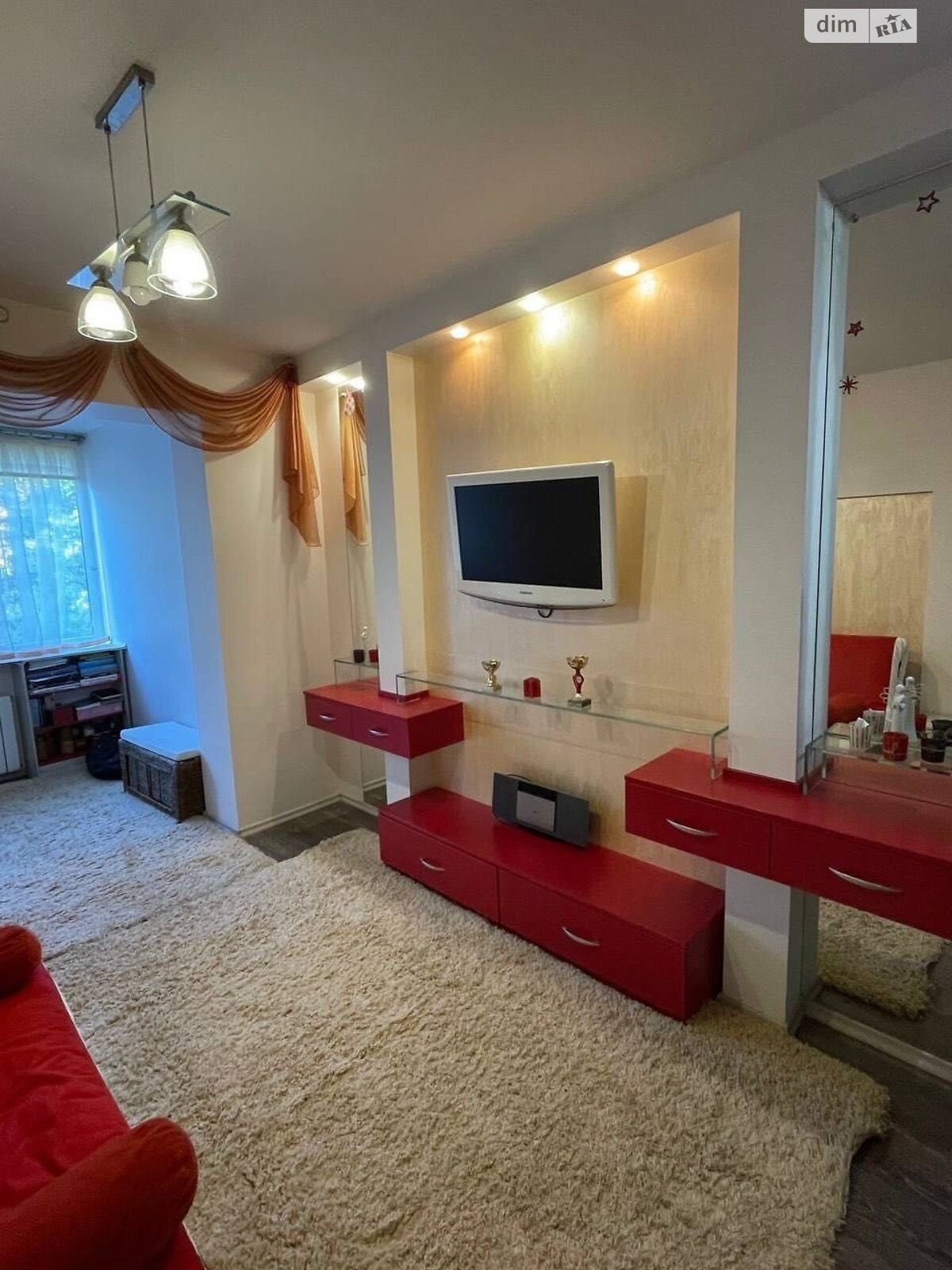 Продажа трехкомнатной квартиры в Днепре, на мас. Тополь-3 13, район Тополь-1 фото 1 Продажа трехкомнатной квартиры в Днепре, на мас. Тополь-3 13, район Тополь-1 фото 1