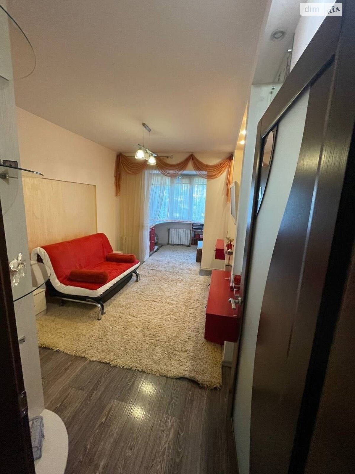Продажа трехкомнатной квартиры в Днепре, на мас. Тополь-3 13, район Тополь-1 фото 1 Продажа трехкомнатной квартиры в Днепре, на мас. Тополь-3 13, район Тополь-1 фото 1