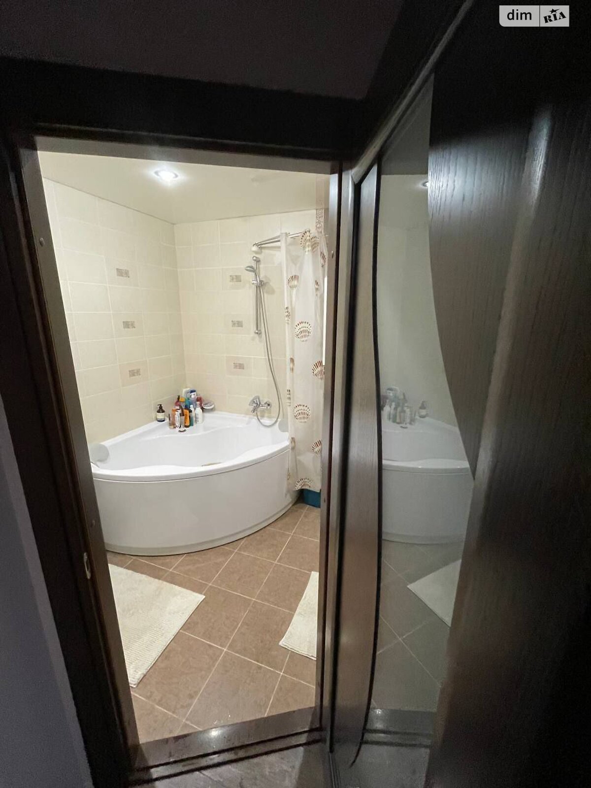 Продажа трехкомнатной квартиры в Днепре, на мас. Тополь-3 13, район Тополь-1 фото 1 Продажа трехкомнатной квартиры в Днепре, на мас. Тополь-3 13, район Тополь-1 фото 1