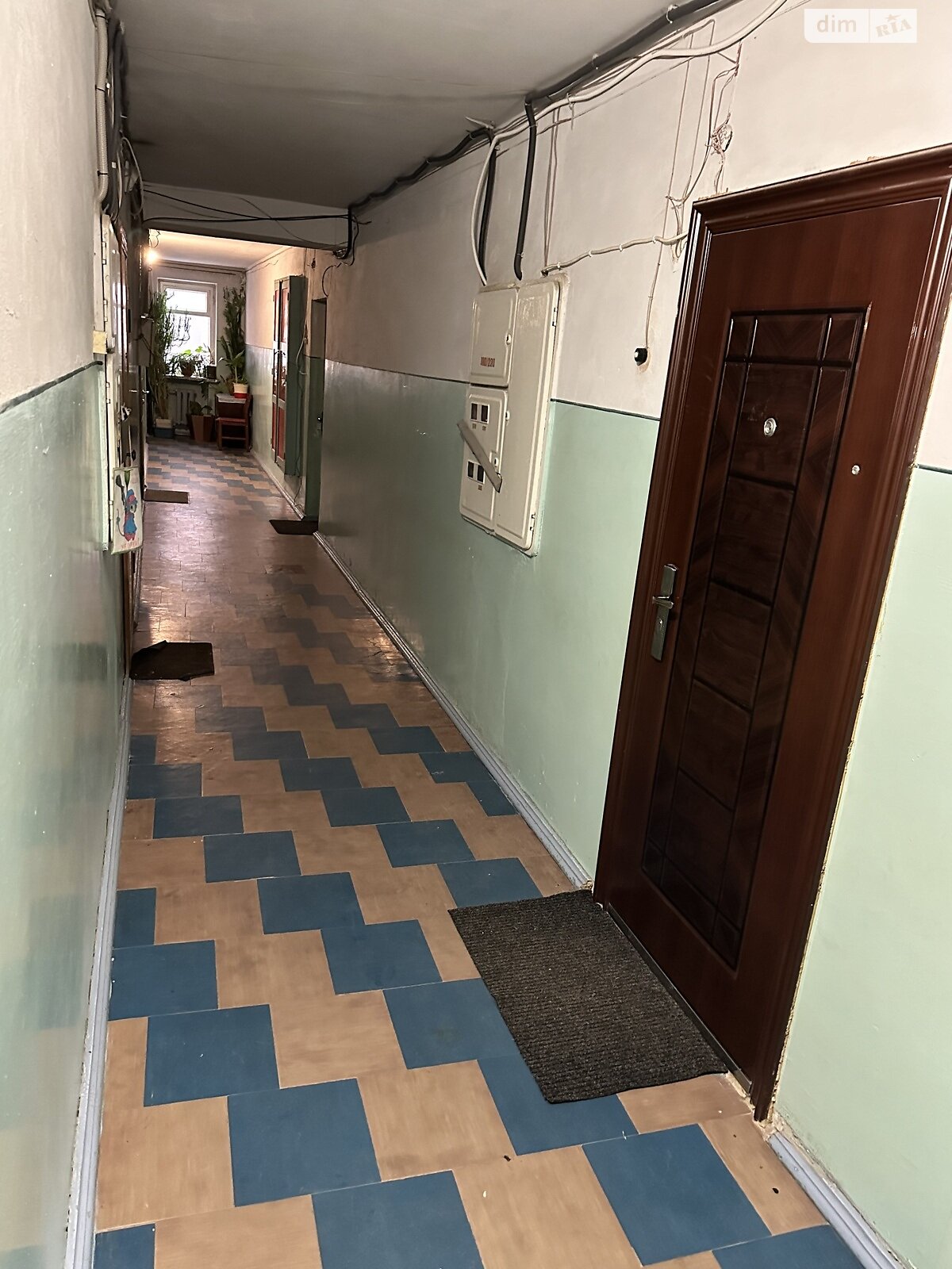Продажа трехкомнатной квартиры в Днепре, на шоссе Запорожское 48, район Тополь-1 фото 1 Продажа трехкомнатной квартиры в Днепре, на шоссе Запорожское 48, район Тополь-1 фото 1