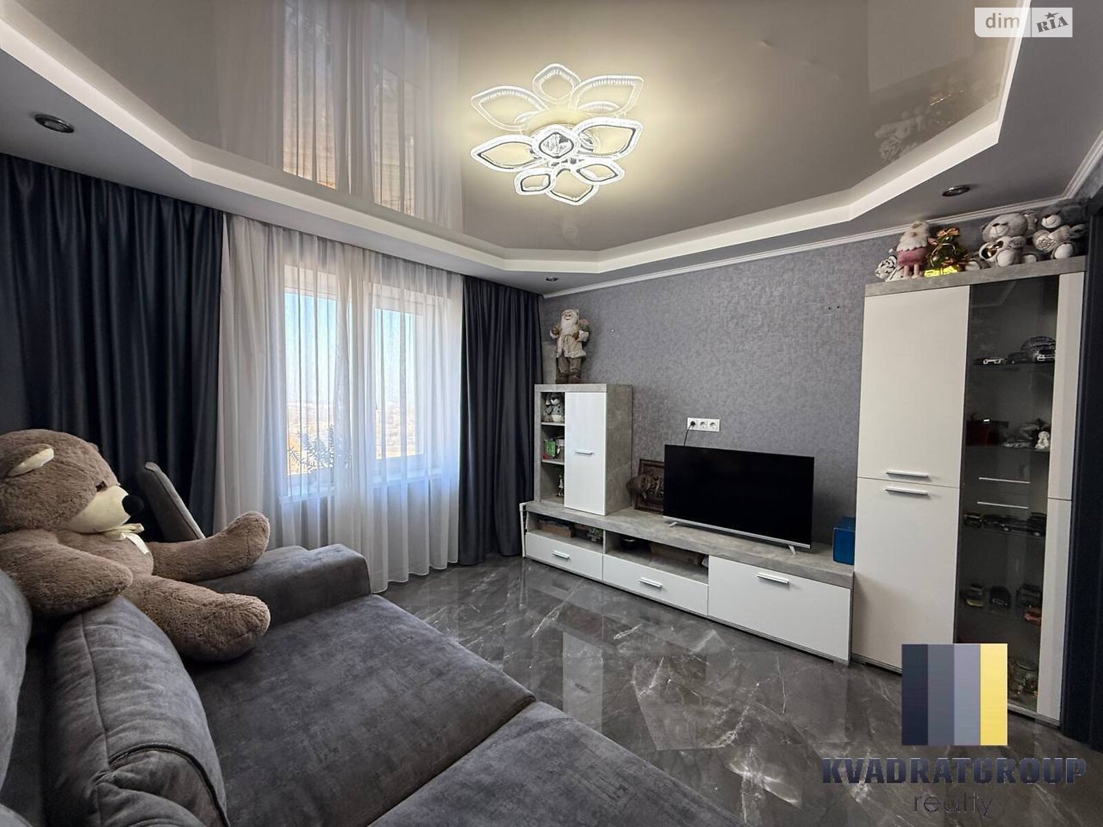 Продажа трехкомнатной квартиры в Днепре, на шоссе Запорожское 48, кв. 395, район Тополь-1 фото 1 Продажа трехкомнатной квартиры в Днепре, на шоссе Запорожское 48, кв. 395, район Тополь-1 фото 1