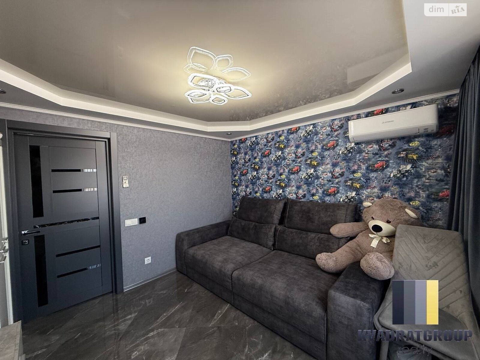 Продажа трехкомнатной квартиры в Днепре, на шоссе Запорожское 48, кв. 395, район Тополь-1 фото 1 Продажа трехкомнатной квартиры в Днепре, на шоссе Запорожское 48, кв. 395, район Тополь-1 фото 1