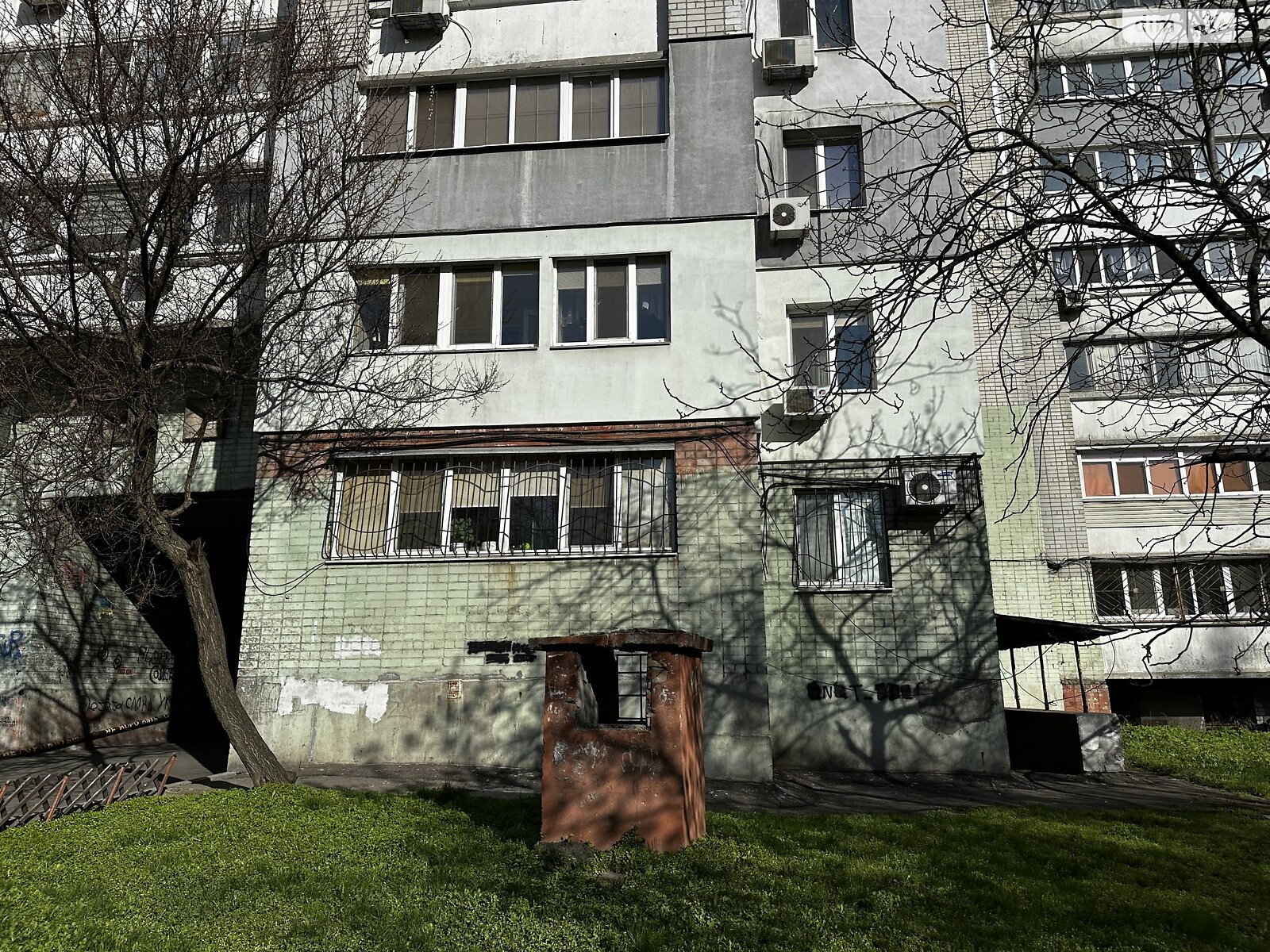 Продаж трикімнатної квартири в Дніпрі, на шосе Запорізьке 60, район Тополя-1 фото 1 Продаж трикімнатної квартири в Дніпрі, на шосе Запорізьке 60, район Тополя-1 фото 1