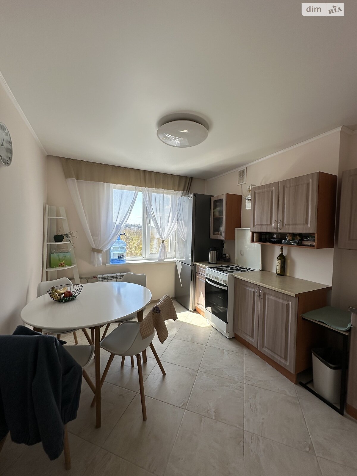 Продаж трикімнатної квартири в Дніпрі, на мас. Тополя-2, район Тополя-2 фото 1 Продаж трикімнатної квартири в Дніпрі, на мас. Тополя-2, район Тополя-2 фото 1