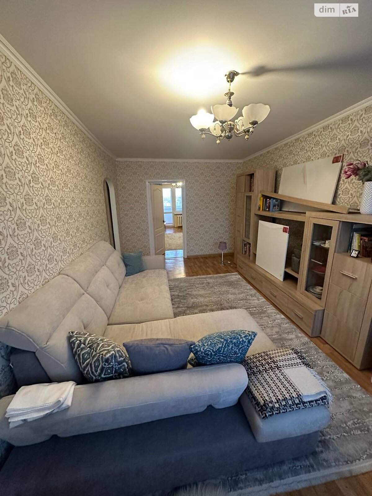 Продаж трикімнатної квартири в Дніпрі, на мас. Тополя-2 22 корпус 2, кв. 32, район Тополя-2 фото 1 Продаж трикімнатної квартири в Дніпрі, на мас. Тополя-2 22 корпус 2, кв. 32, район Тополя-2 фото 1