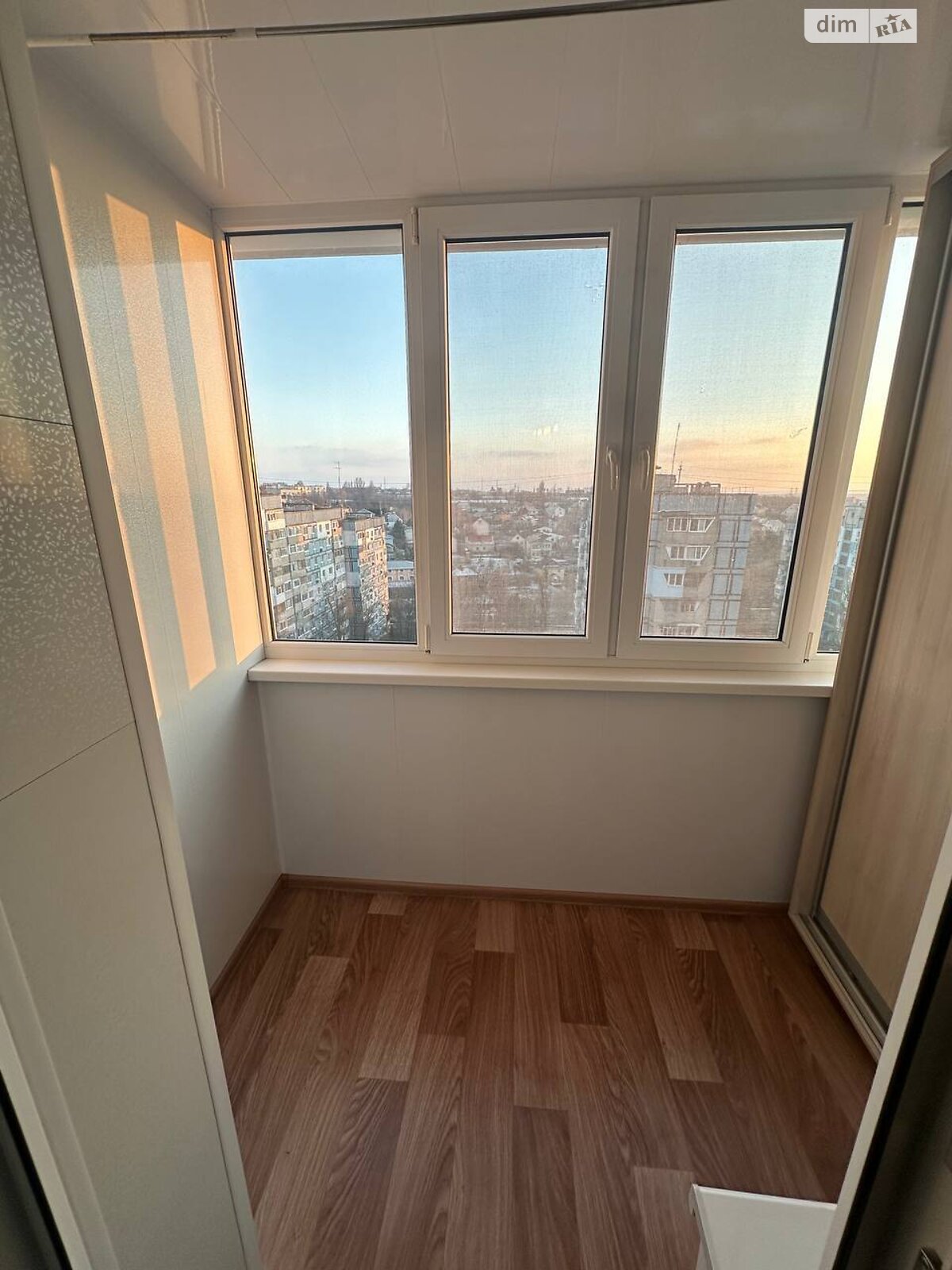 Продаж трикімнатної квартири в Дніпрі, на мас. Тополя-2 22 корпус 2, кв. 32, район Тополя-2 фото 1 Продаж трикімнатної квартири в Дніпрі, на мас. Тополя-2 22 корпус 2, кв. 32, район Тополя-2 фото 1
