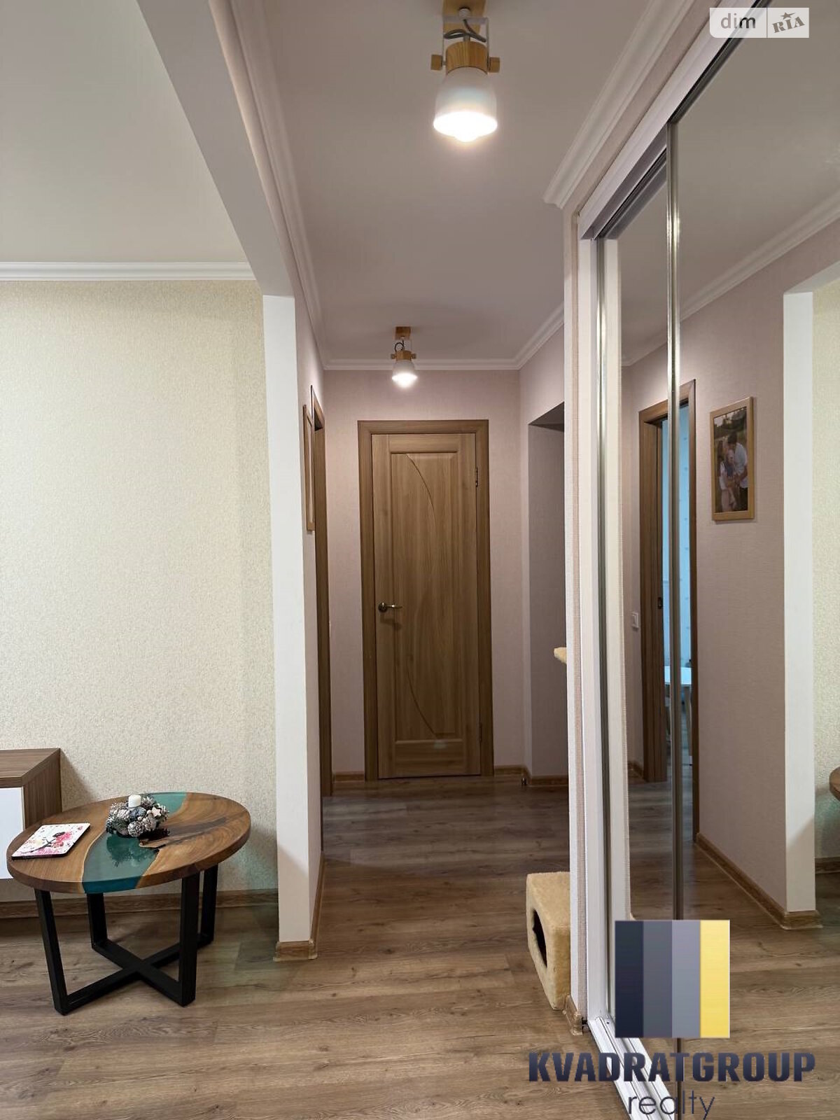 Продажа трехкомнатной квартиры в Днепре, на мас. Тополь-2 3 корпус 2, район Тополь-2 фото 1 Продажа трехкомнатной квартиры в Днепре, на мас. Тополь-2 3 корпус 2, район Тополь-2 фото 1