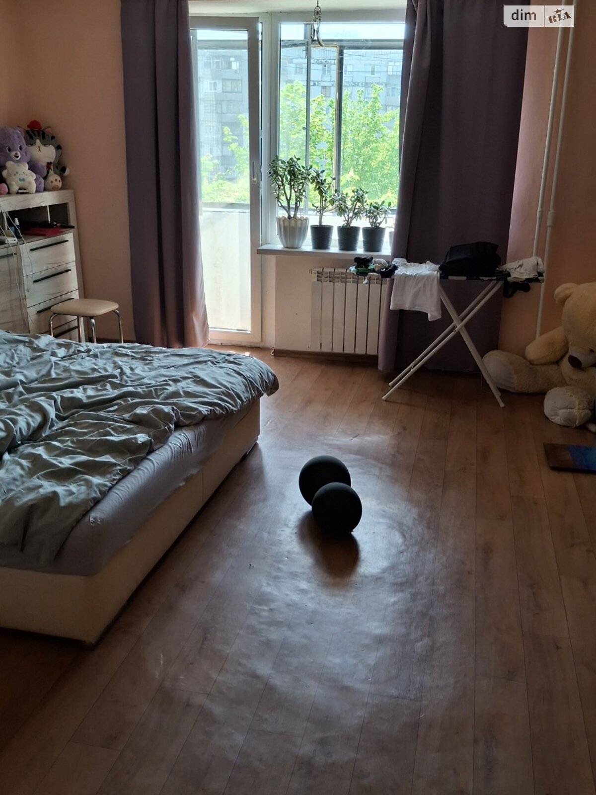 Продажа трехкомнатной квартиры в Днепре, на мас. Тополь-2 12, район Тополь-2 фото 1 Продажа трехкомнатной квартиры в Днепре, на мас. Тополь-2 12, район Тополь-2 фото 1