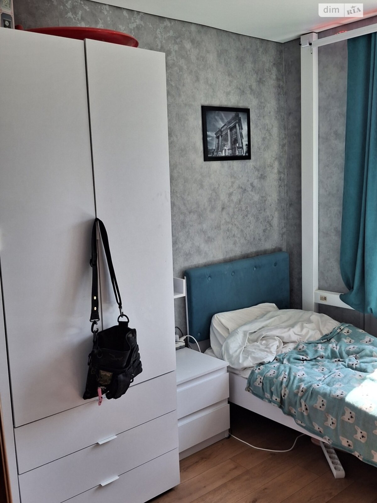 Продажа трехкомнатной квартиры в Днепре, на мас. Тополь-2 12, район Тополь-2 фото 1 Продажа трехкомнатной квартиры в Днепре, на мас. Тополь-2 12, район Тополь-2 фото 1