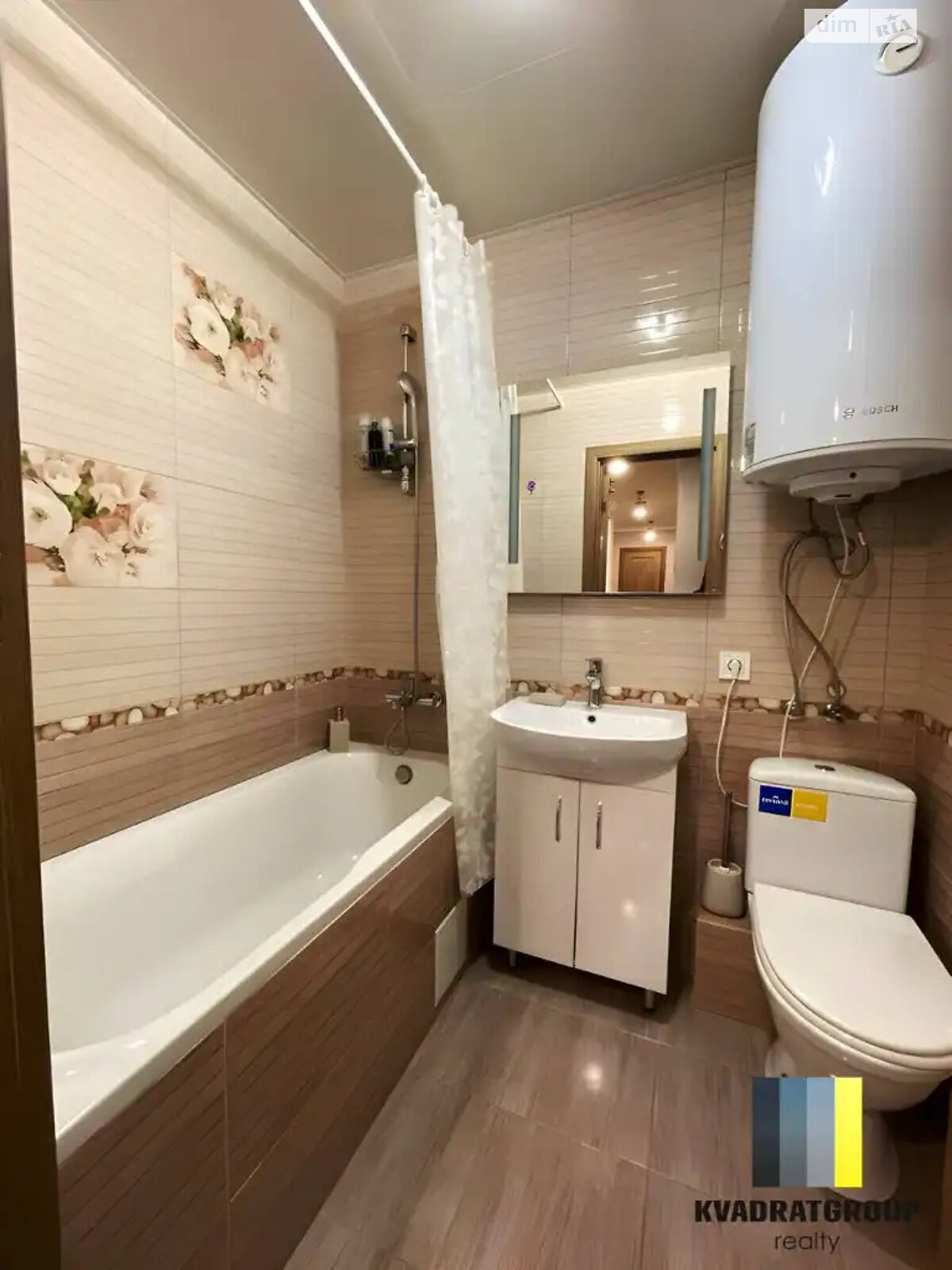 Продаж трикімнатної квартири в Дніпрі, на мас. Тополя-2 3, район Тополя-2 фото 1 Продаж трикімнатної квартири в Дніпрі, на мас. Тополя-2 3, район Тополя-2 фото 1
