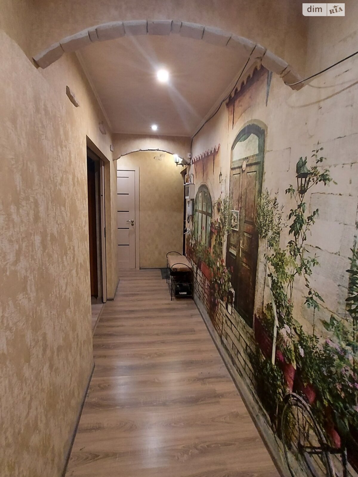 Продаж трикімнатної квартири в Дніпрі, на мас. Тополя-2, район Тополя-2 фото 1 Продаж трикімнатної квартири в Дніпрі, на мас. Тополя-2, район Тополя-2 фото 1