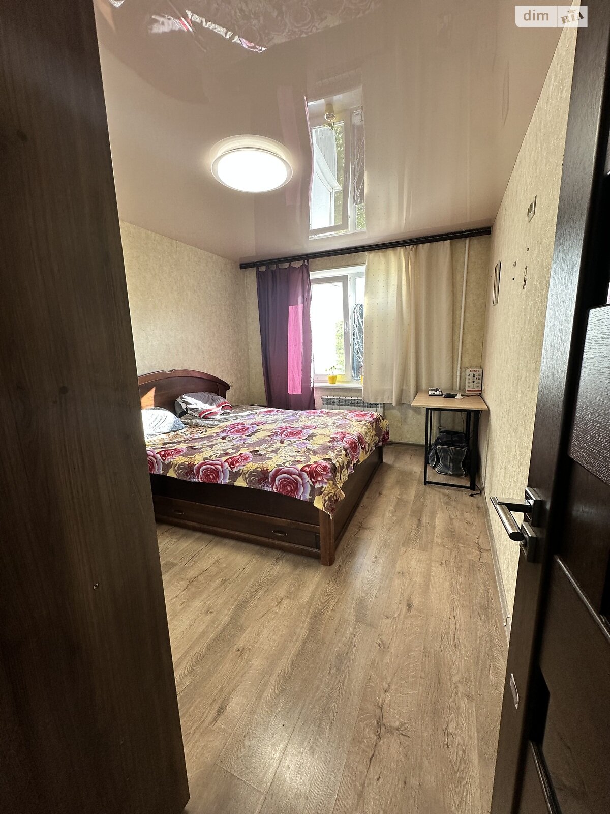 Продаж трикімнатної квартири в Дніпрі, на мас. Тополя-2 28/2, район Тополя-2 фото 1 Продаж трикімнатної квартири в Дніпрі, на мас. Тополя-2 28/2, район Тополя-2 фото 1