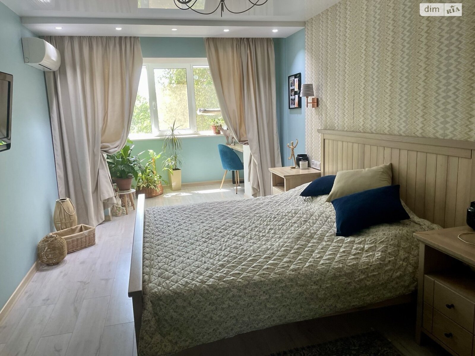 Продаж трикімнатної квартири в Дніпрі, на мас. Тополя-2 22/5, район Тополя-2 фото 1 Продаж трикімнатної квартири в Дніпрі, на мас. Тополя-2 22/5, район Тополя-2 фото 1