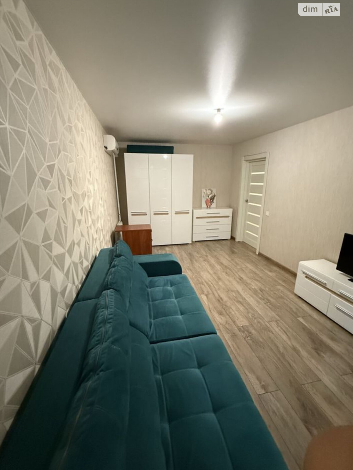 Продажа двухкомнатной квартиры в Днепре, на мас. Тополь-2 33, район Тополь-2 фото 1