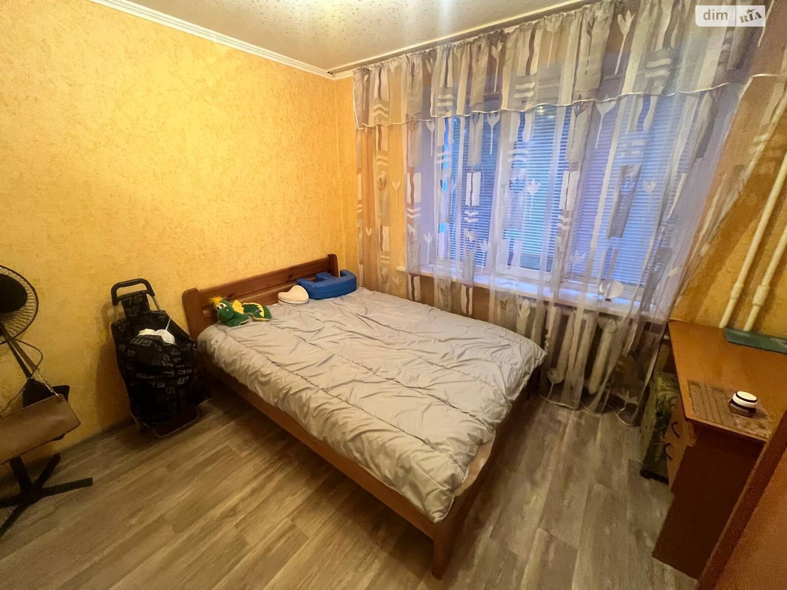 Продаж трикімнатної квартири в Дніпрі, на вул. Тополина, район Тополя-2 фото 1 Продаж трикімнатної квартири в Дніпрі, на вул. Тополина, район Тополя-2 фото 1