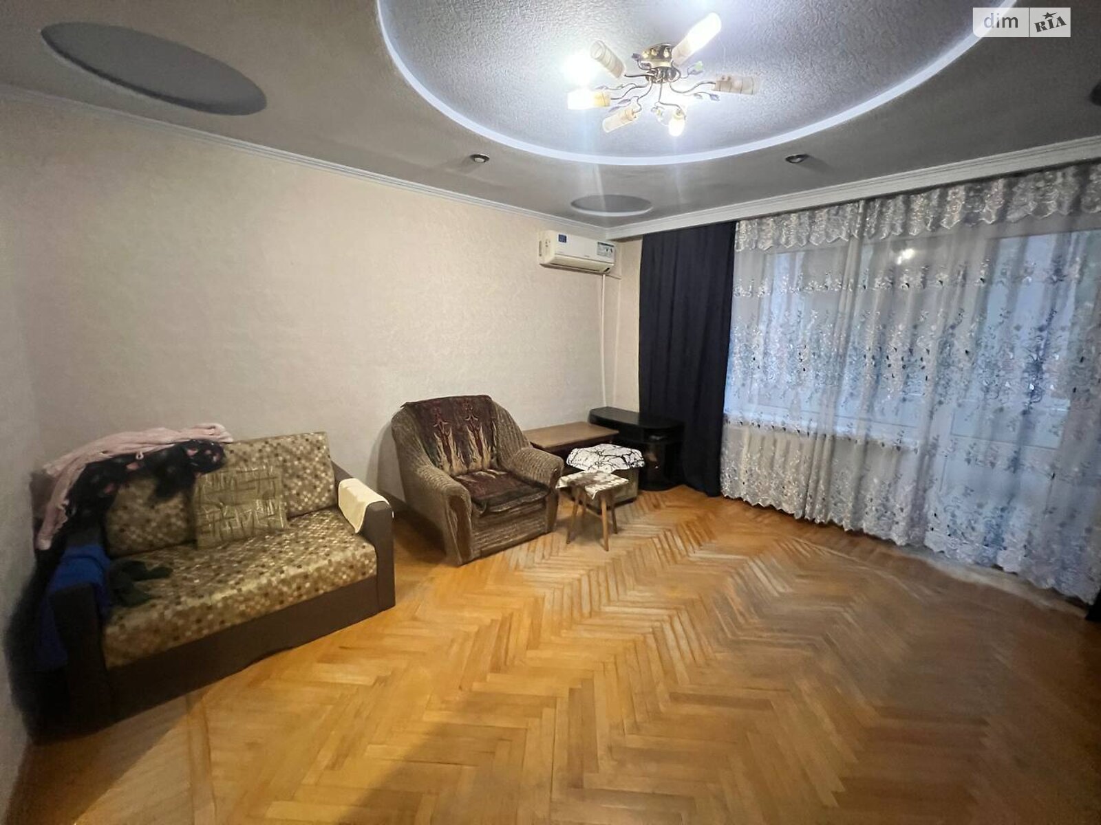 Продаж трикімнатної квартири в Дніпрі, на вул. Тополина, район Тополя-2 фото 1 Продаж трикімнатної квартири в Дніпрі, на вул. Тополина, район Тополя-2 фото 1