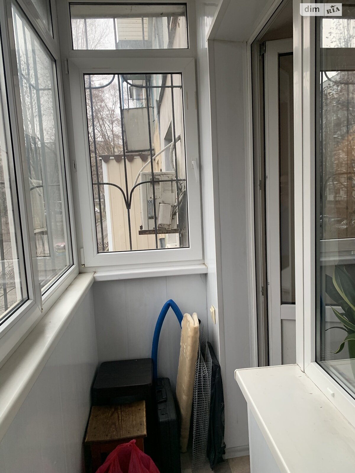 Продаж трикімнатної квартири в Дніпрі, на мас. Тополя-2 37, район Тополя-2 фото 1 Продаж трикімнатної квартири в Дніпрі, на мас. Тополя-2 37, район Тополя-2 фото 1