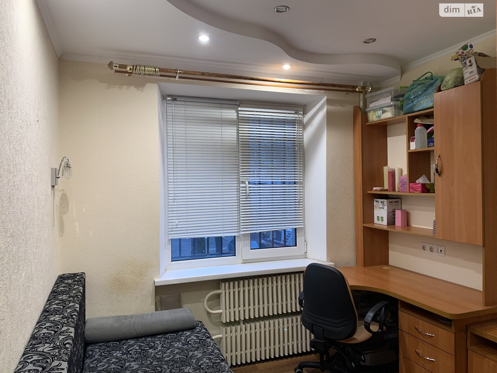 Продаж трикімнатної квартири в Дніпрі, на мас. Тополя-2 37, район Тополя-2 фото 1 Продаж трикімнатної квартири в Дніпрі, на мас. Тополя-2 37, район Тополя-2 фото 1