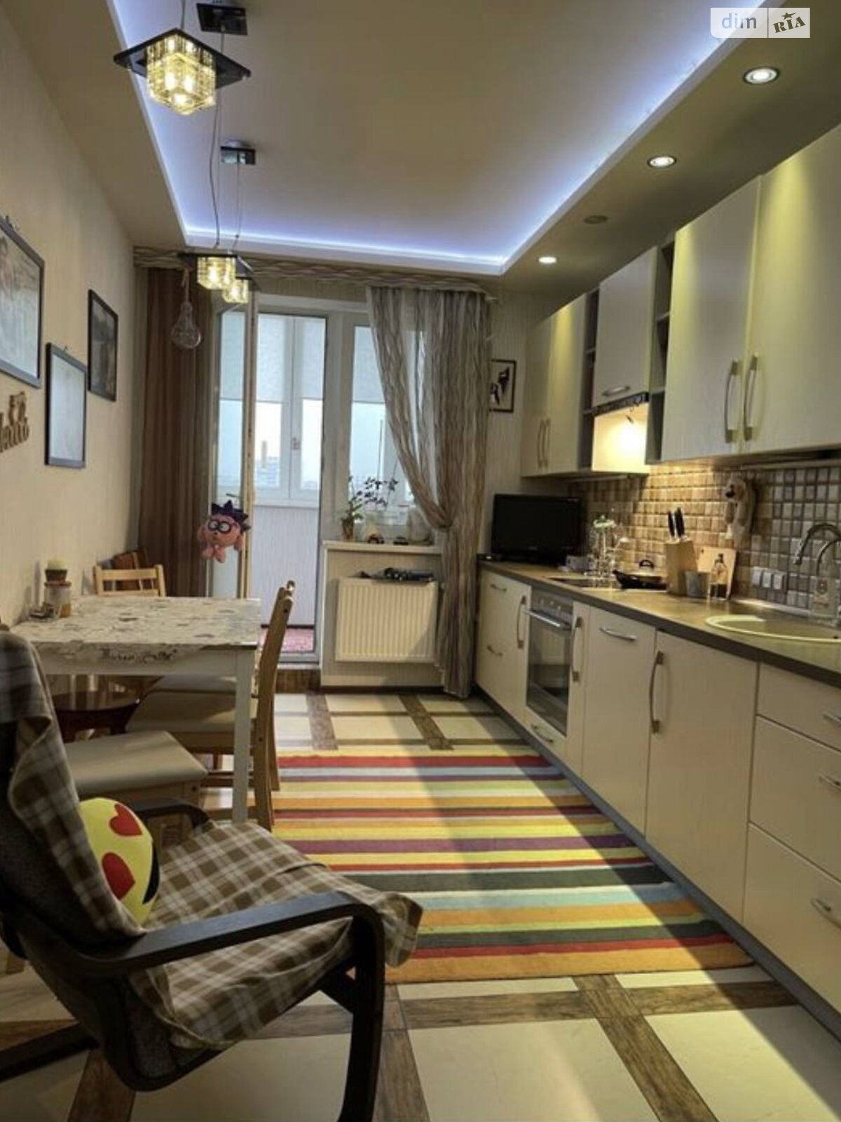 Продаж трикімнатної квартири в Дніпрі, на вул. Тополина 7А, район Тополя-2 фото 1 Продаж трикімнатної квартири в Дніпрі, на вул. Тополина 7А, район Тополя-2 фото 1