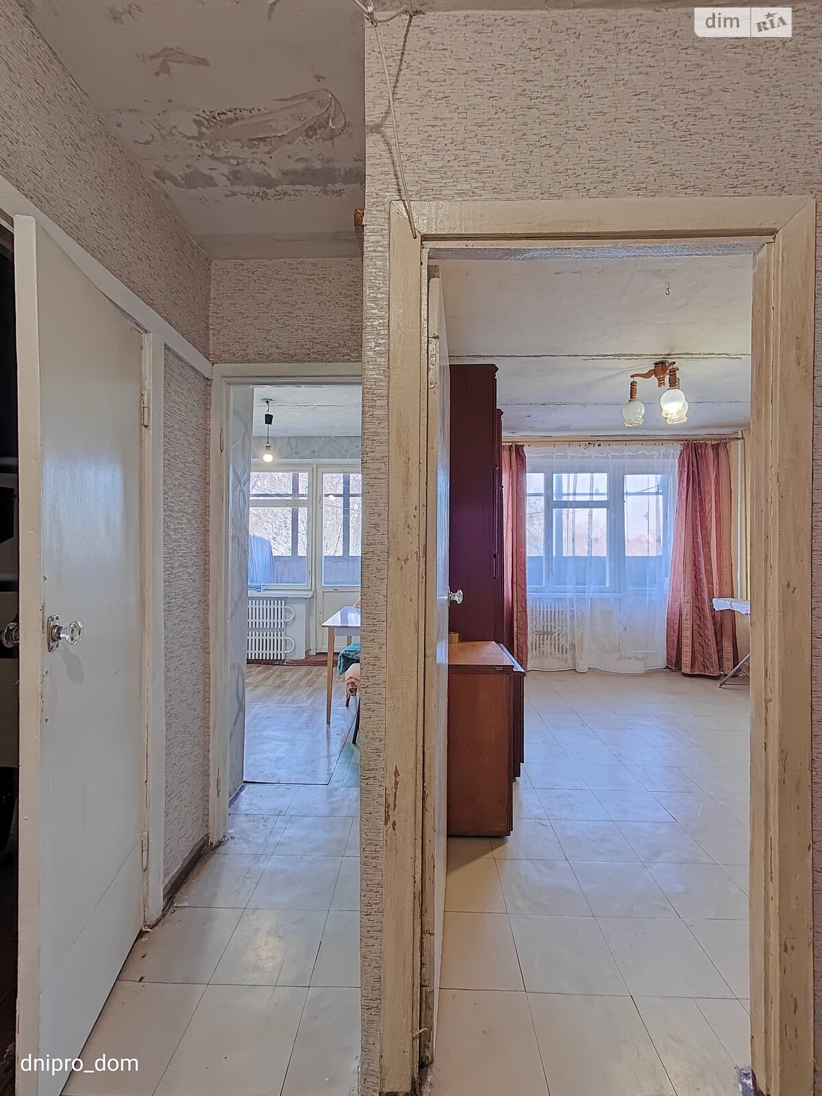 Продажа однокомнатной квартиры в Днепре, на ул. Тополиная 26, район Тополь-2 фото 1 Продажа однокомнатной квартиры в Днепре, на ул. Тополиная 26, район Тополь-2 фото 1