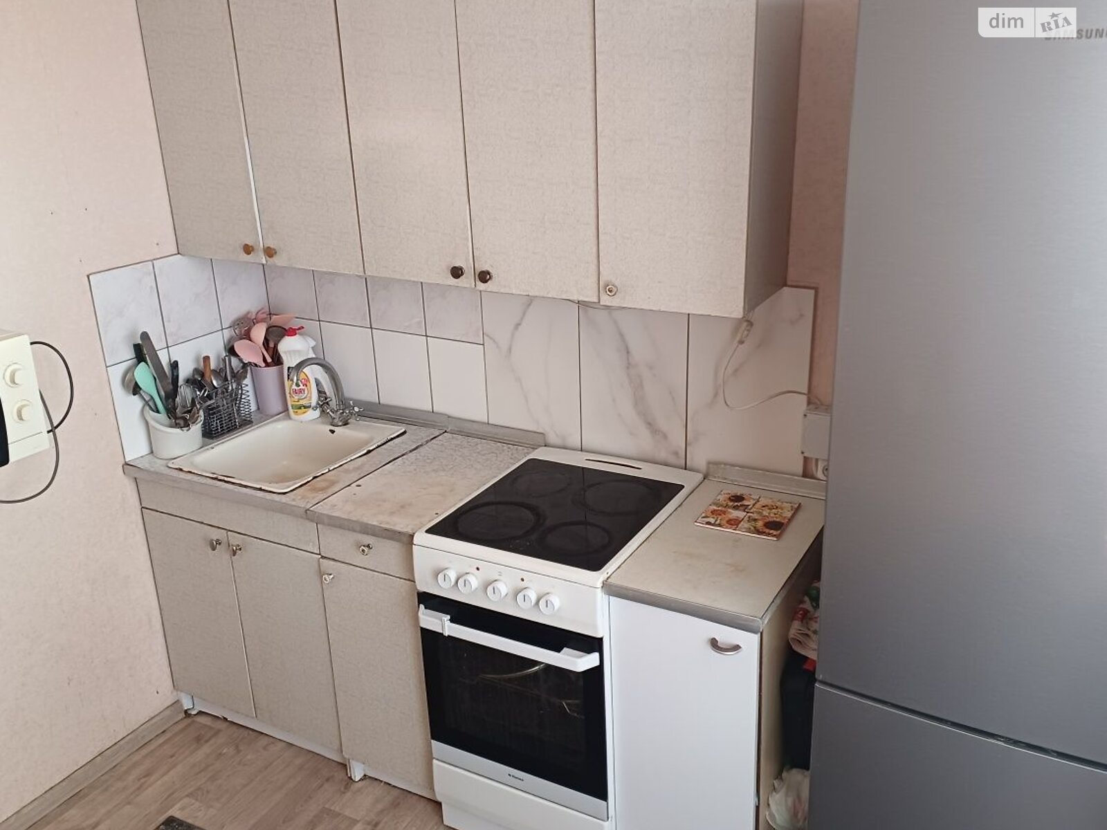 Продажа однокомнатной квартиры в Днепре, на ул. Тополиная 26, район Тополь-2 фото 1 Продажа однокомнатной квартиры в Днепре, на ул. Тополиная 26, район Тополь-2 фото 1