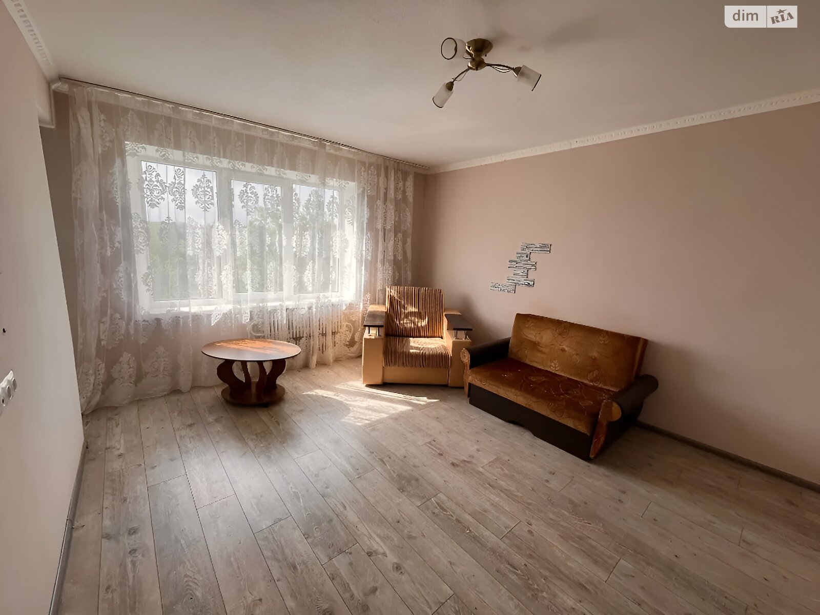 Продаж двокімнатної квартири в Дніпрі, на вул. Тополина 19, район Тополя-2 фото 1 Продаж двокімнатної квартири в Дніпрі, на вул. Тополина 19, район Тополя-2 фото 1