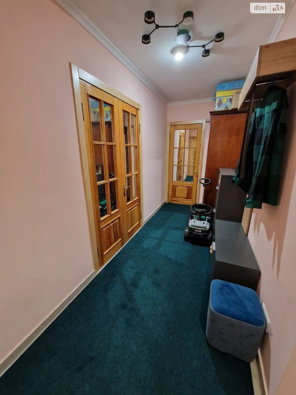 Продажа двухкомнатной квартиры в Днепре, на ул. Тополиная 7, район Тополь-2 фото 1 Продажа двухкомнатной квартиры в Днепре, на ул. Тополиная 7, район Тополь-2 фото 1