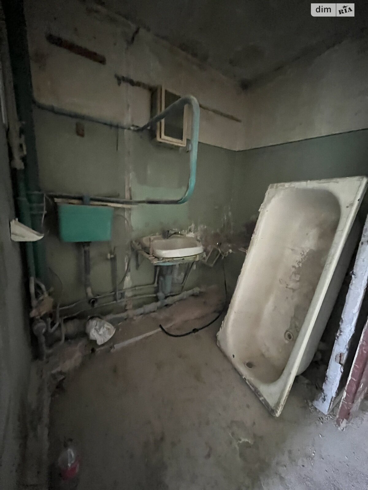 Продажа трехкомнатной квартиры в Днепре, на ул. Тополиная 22, район Тополь-2 фото 1 Продажа трехкомнатной квартиры в Днепре, на ул. Тополиная 22, район Тополь-2 фото 1
