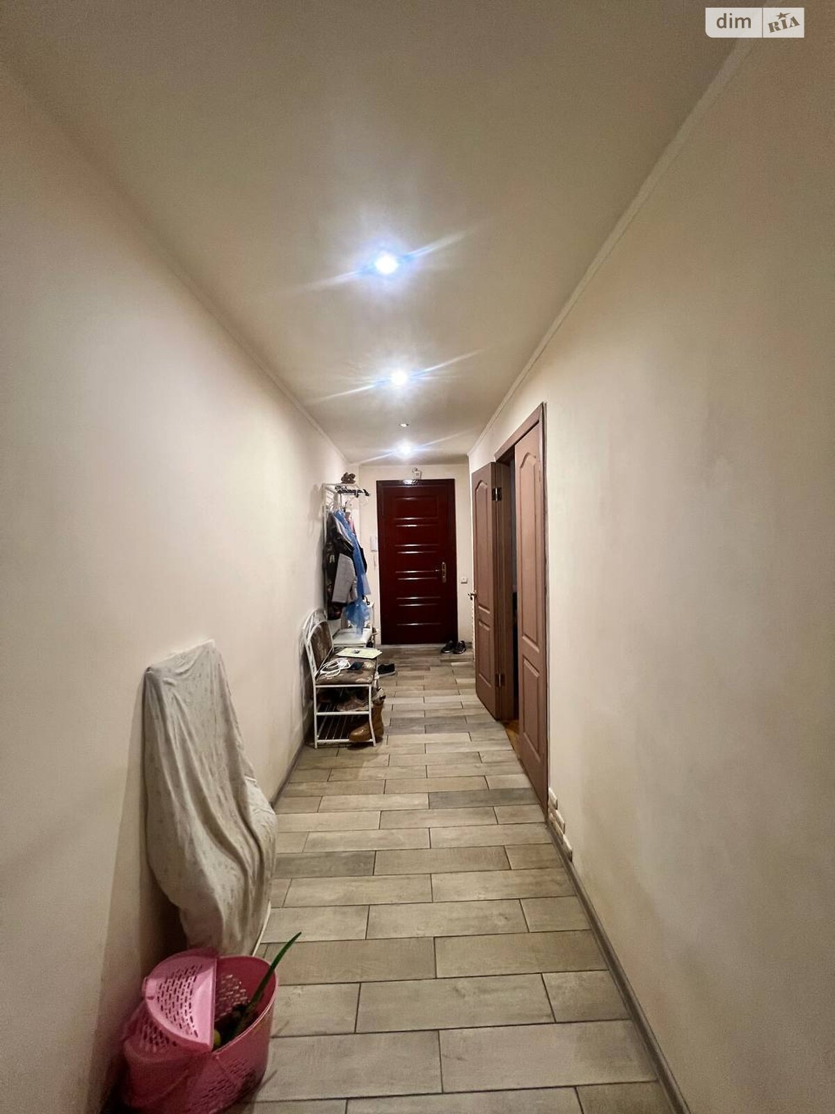 Продаж трикімнатної квартири в Дніпрі, на вул. Тополина 15, район Тополя-2 фото 1 Продаж трикімнатної квартири в Дніпрі, на вул. Тополина 15, район Тополя-2 фото 1