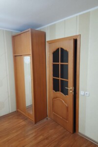 Продажа трехкомнатной квартиры в Днепре, на ул. Комбрига-Петрова 6, район Тополь-3 фото 2 Продажа трехкомнатной квартиры в Днепре, на ул. Комбрига-Петрова 6, район Тополь-3 фото 2