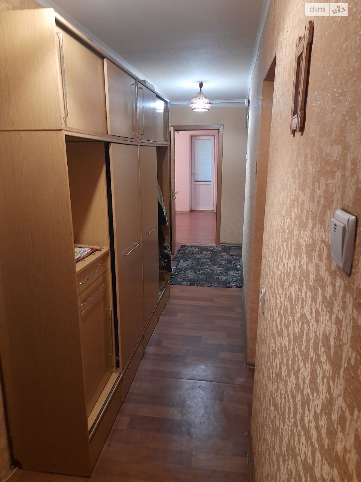 Продажа трехкомнатной квартиры в Днепре, на ул. Комбрига-Петрова 6, район Тополь-3 фото 1 Продажа трехкомнатной квартиры в Днепре, на ул. Комбрига-Петрова 6, район Тополь-3 фото 1