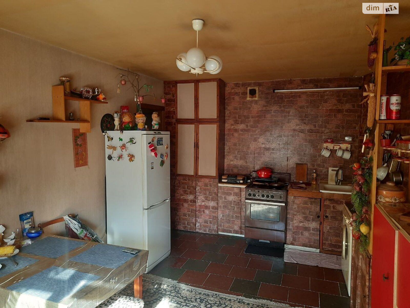 Продажа трехкомнатной квартиры в Днепре, на ул. Комбрига-Петрова 6, район Тополь-3 фото 1 Продажа трехкомнатной квартиры в Днепре, на ул. Комбрига-Петрова 6, район Тополь-3 фото 1