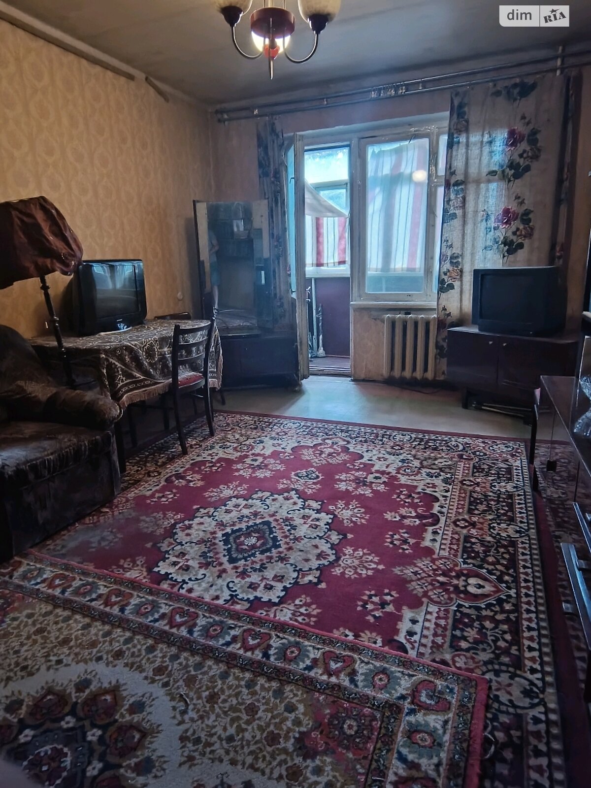 Продажа двухкомнатной квартиры в Днепре, на мас. Тополь-3 2/1, фото 1 Продажа двухкомнатной квартиры в Днепре, на мас. Тополь-3 2/1, фото 1