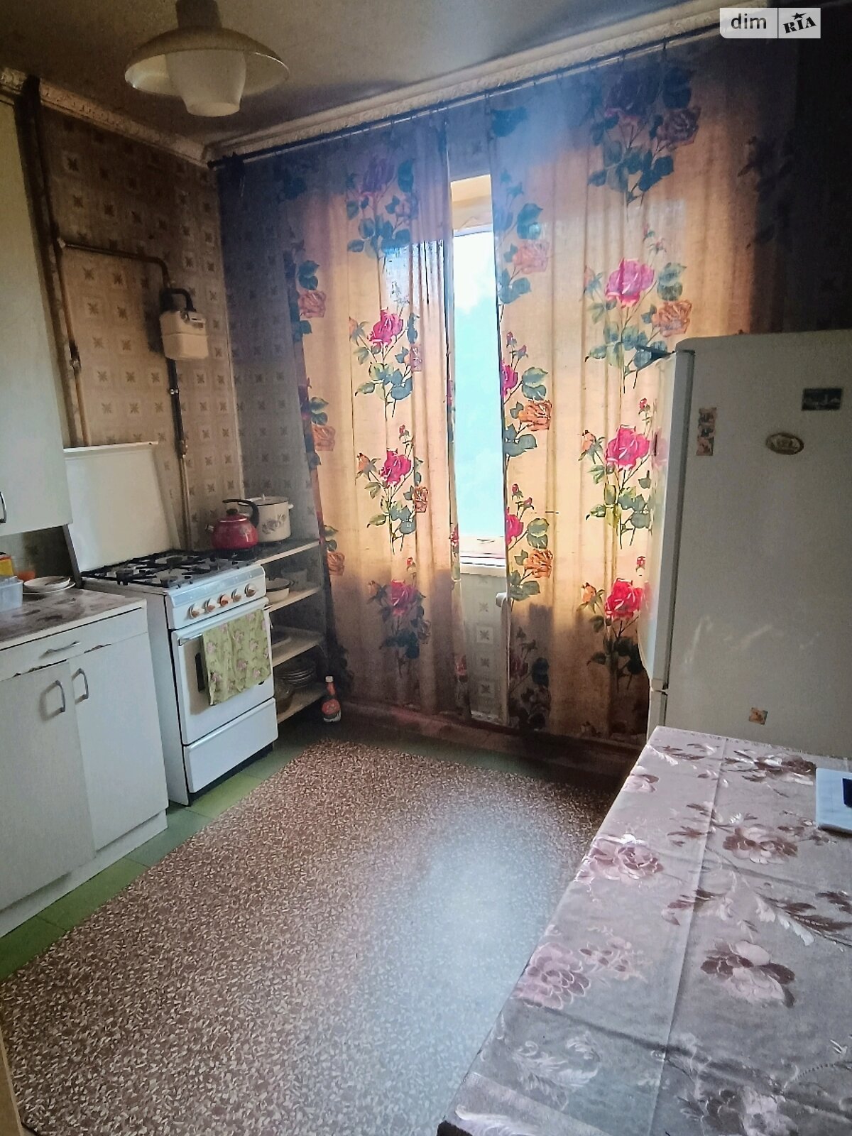 Продажа двухкомнатной квартиры в Днепре, на мас. Тополь-3 2/1, фото 1 Продажа двухкомнатной квартиры в Днепре, на мас. Тополь-3 2/1, фото 1