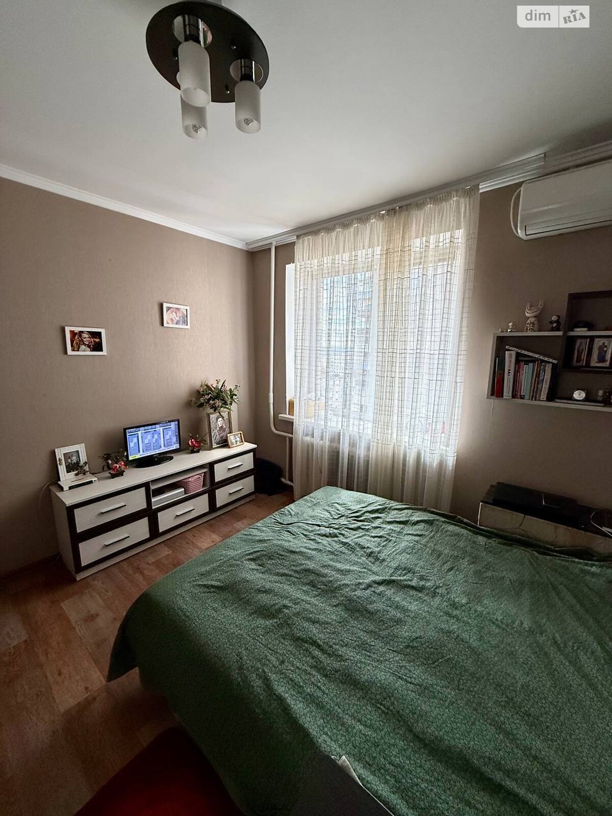 Продажа двухкомнатной квартиры в Днепре, на мас. Тополь-3 8, фото 1