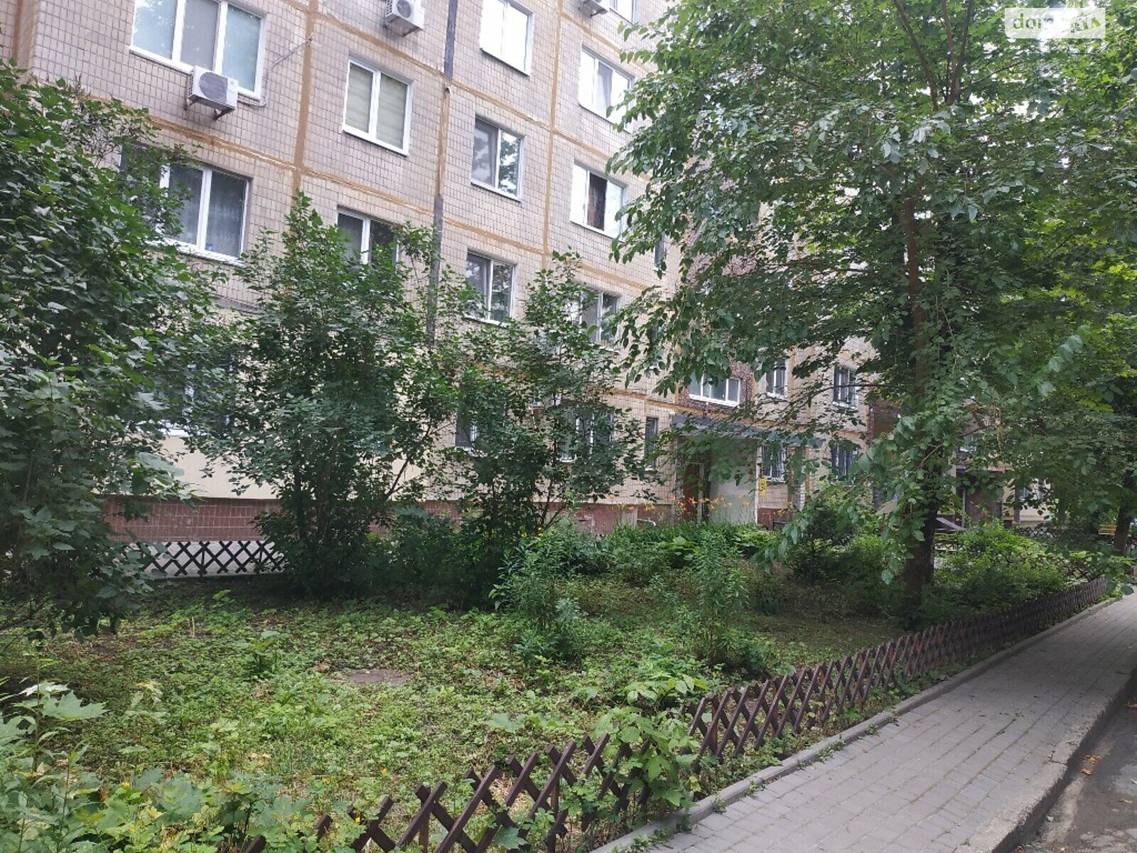 Продажа двухкомнатной квартиры в Днепре, на ул. Паникахи 77А, район Тополь-3 фото 1