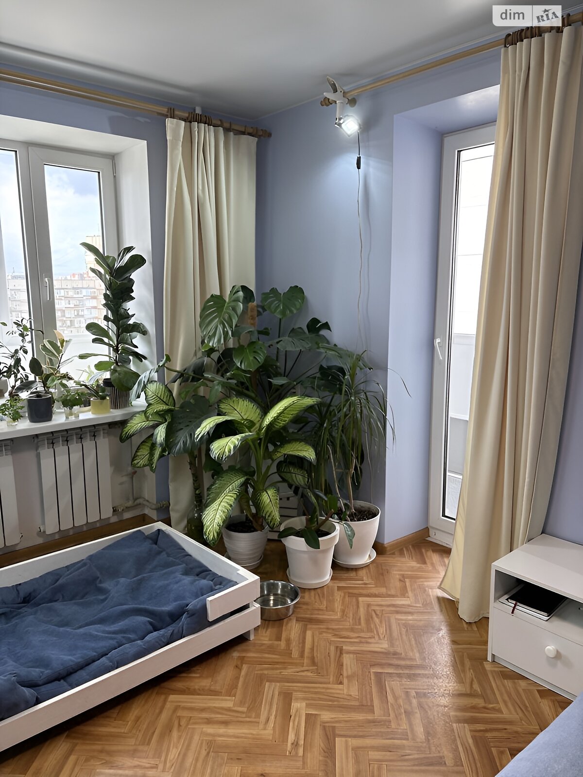 Продажа двухкомнатной квартиры в Днепре, на ул. Паникахи 121, район Тополь-3 фото 1 Продажа двухкомнатной квартиры в Днепре, на ул. Паникахи 121, район Тополь-3 фото 1